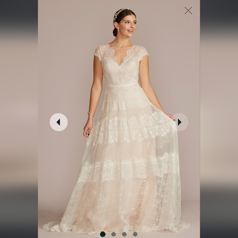 Wedding Dress - Picture 2 of 4